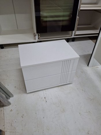 Тумба прикроватная Амалия (Росток) в Верхней Салде - verhnyaya-salda.mebel-e96.ru
