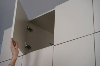 Шкаф 1200 мм Пальма с антресолью, Сатин (ДСВ) в Верхней Салде - verhnyaya-salda.mebel-e96.ru